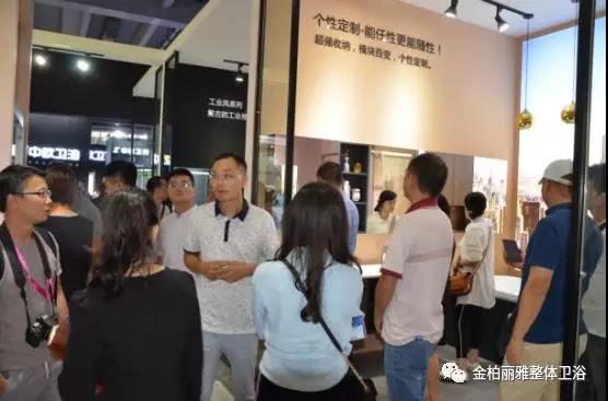 行业黑科技:智能魔镜 行业黑科技:智能魔镜